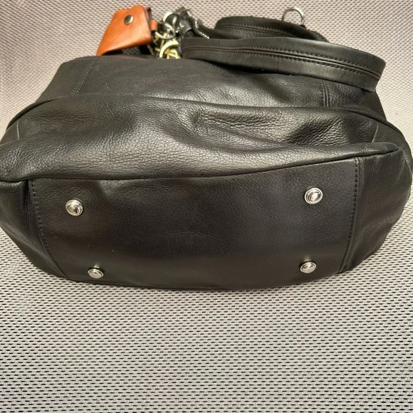 B. Makowsky Black Leather Large Tote - Picture 6 of 11